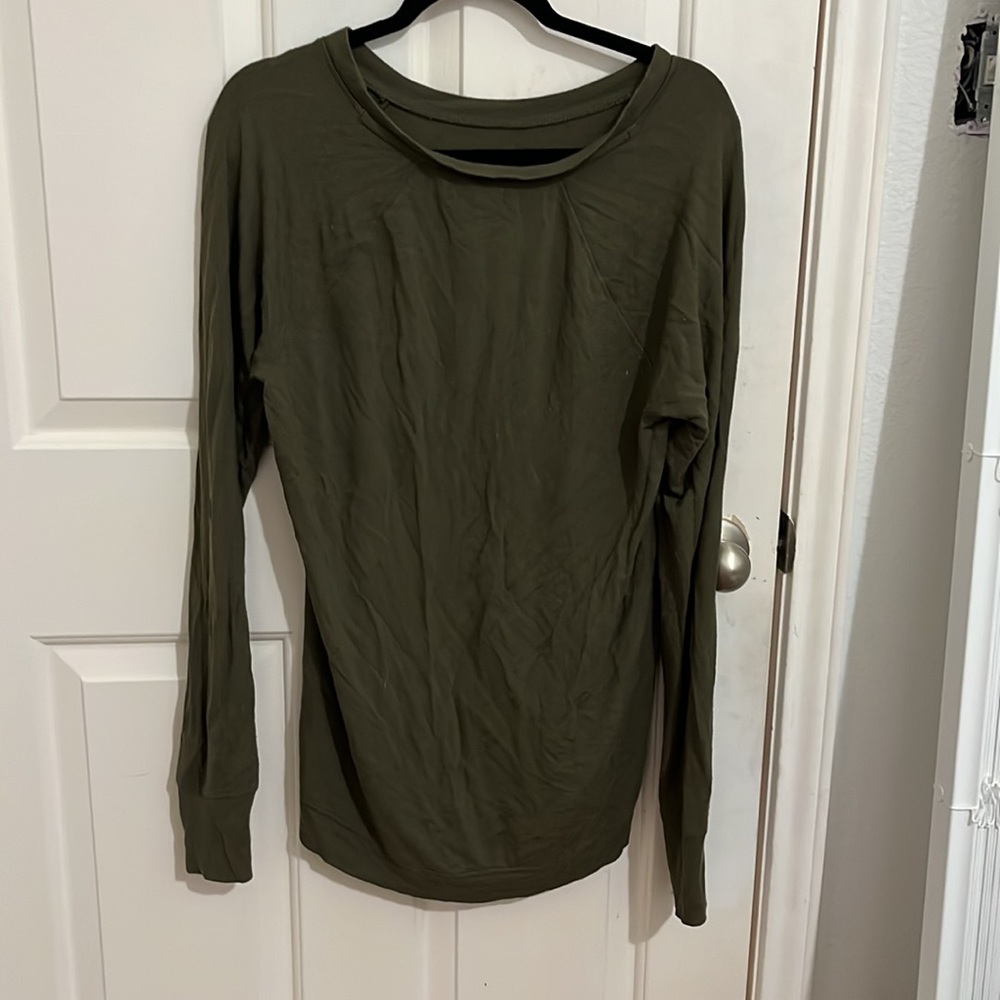 Sweater - Picture 2 of 3
